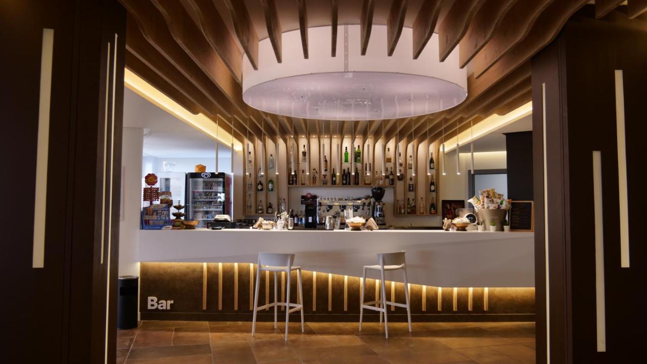 艾斯罗卡录嘉俱乐部酒店 斯廷蒂诺 外观 照片